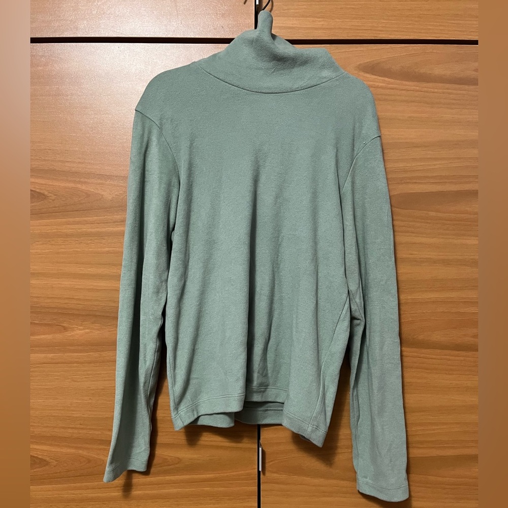 Uniqlo Mint Mock Neck Sweater